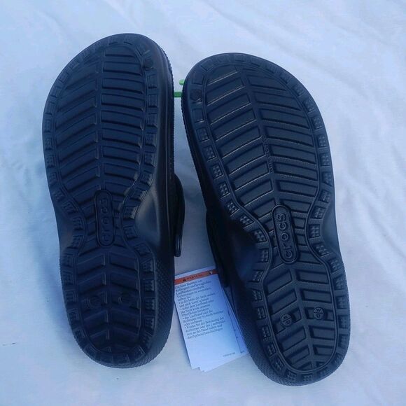 Crocs Classic Lined Buffalo Check Clog Black US Men's Size 11 NEW - Picture 5 of 5